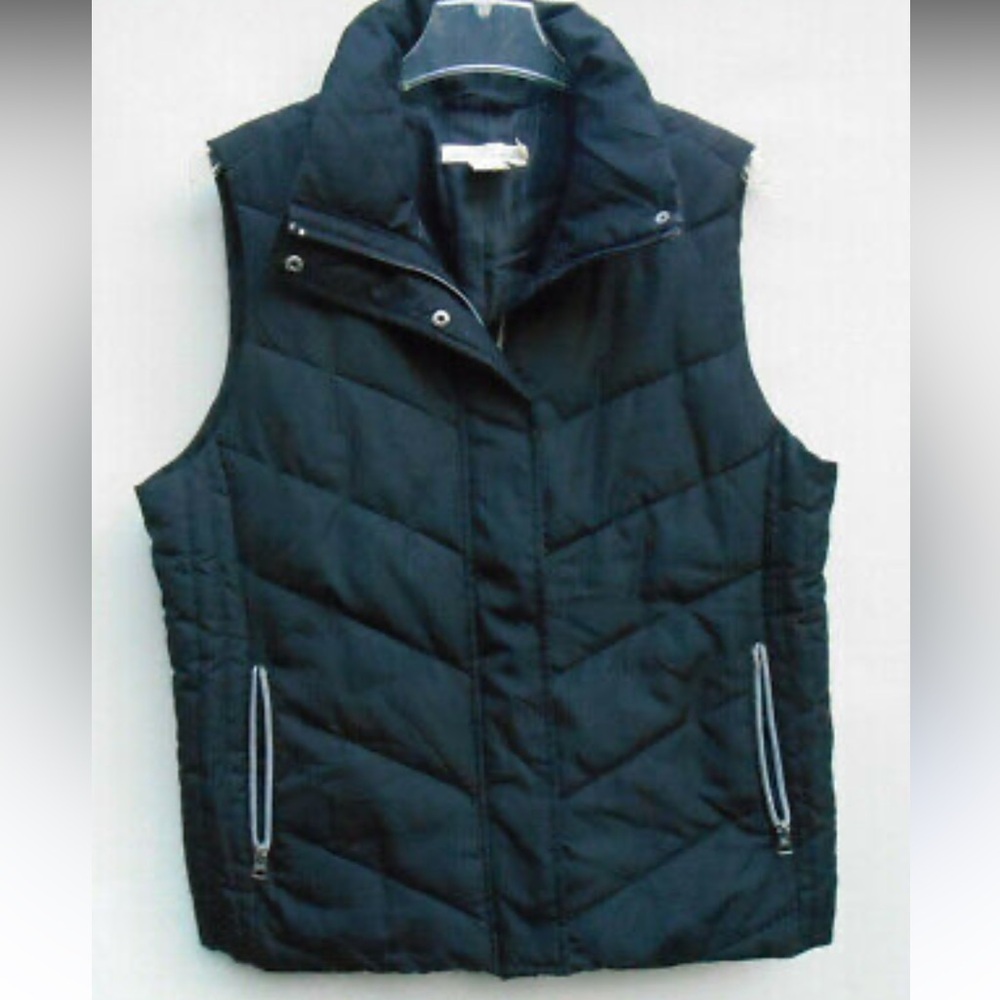 Women's Quilted Puffer Vest - Black